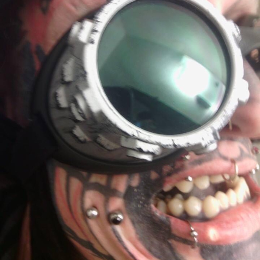 Meet your Posher, Mara